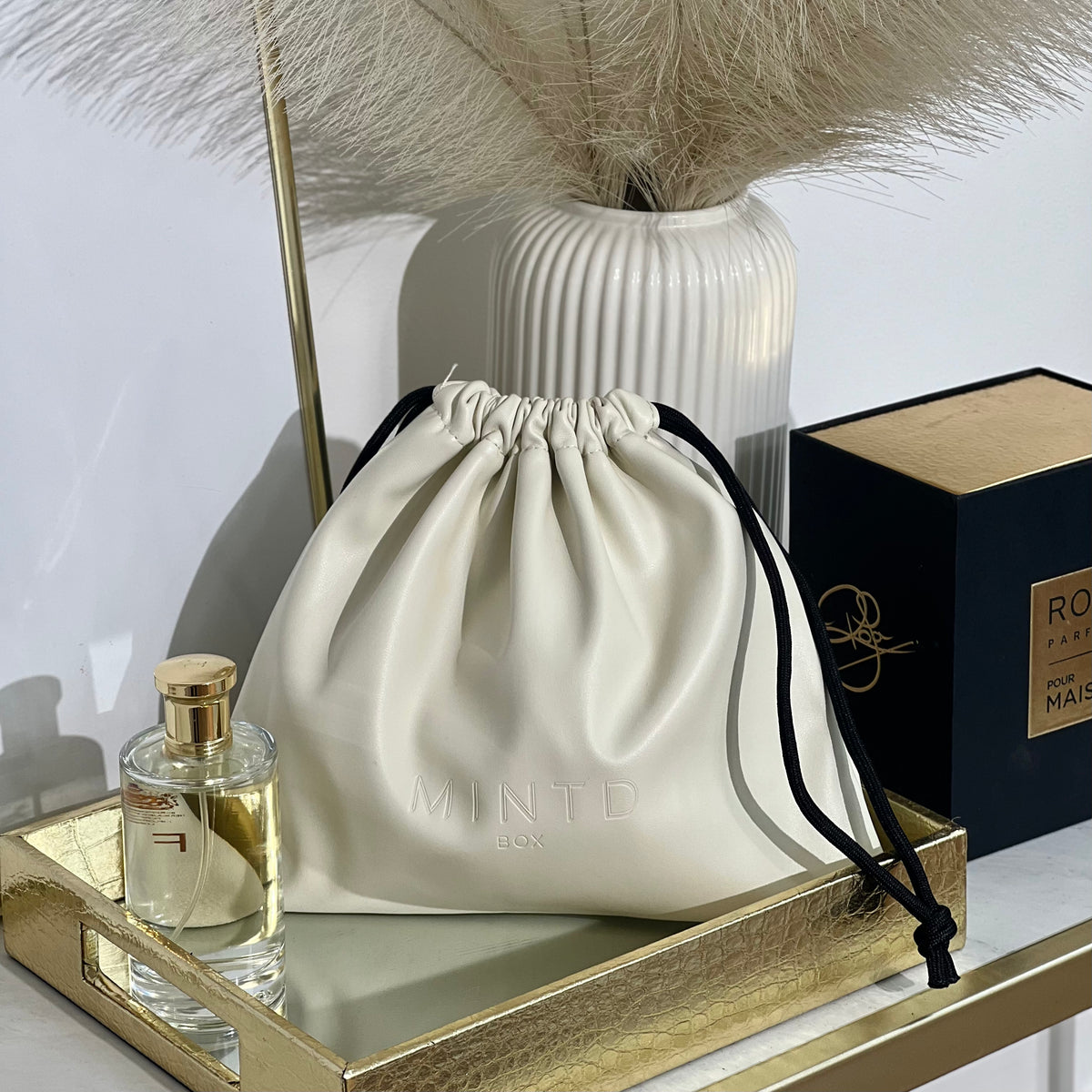mintd-washbag-mintd-box